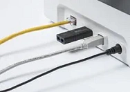 Предоставление общего доступа к устройству благодаря USB-интерфейсу, Ethernet или Wi-Fi